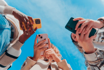 Crossing the Digital Divide: 6 Keys for Marketing to Gen Z