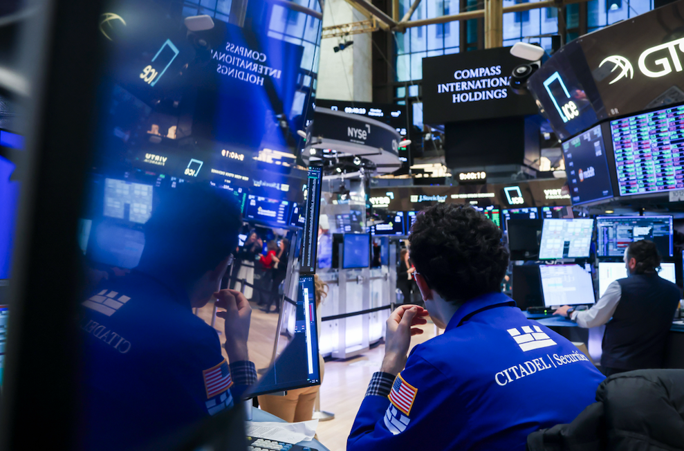 Tech Stocks Tumble: AI Spending Fears and Jobs Data Spark Market Selloff