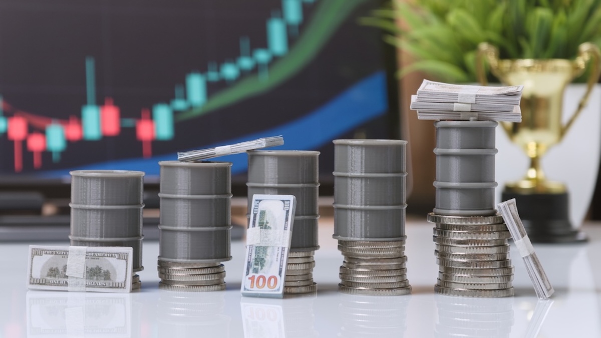 Higher Oil Prices and Inflation Concerns Weigh on Both Bonds and Stocks