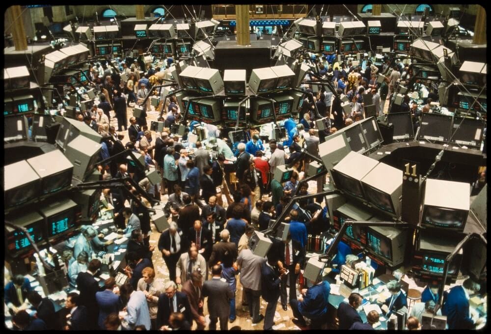 crowded stock market